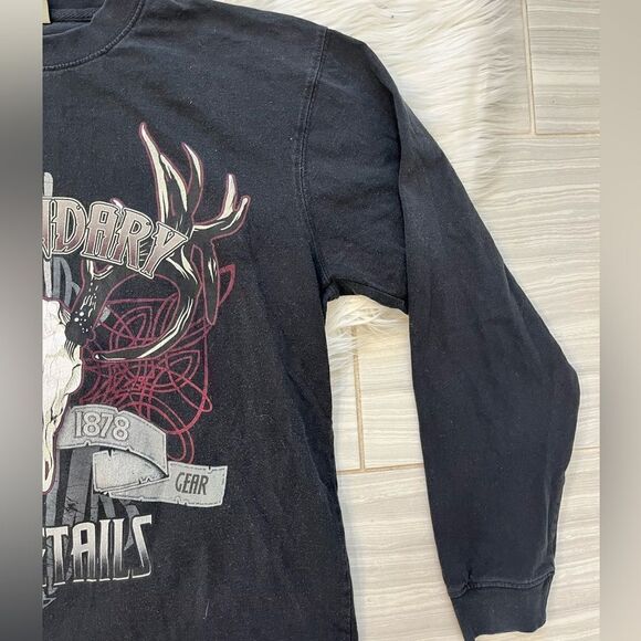 Legendary Whitetails Black Long Sleeve Graphic Tee - Picture 7 of 9